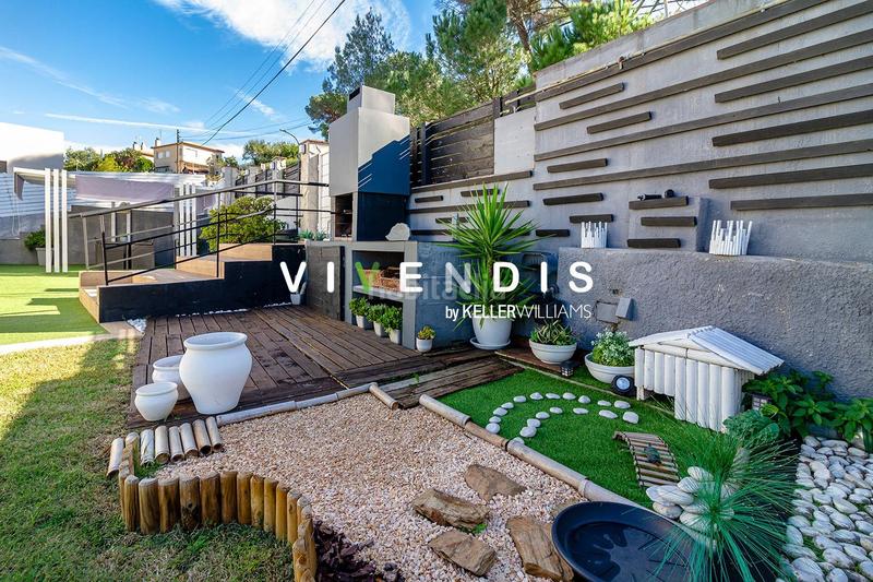 Foto 10884333-b111-48a1-9ef2-f2a098943bc4. Casa con parcheggio in Castellví de Rosanes