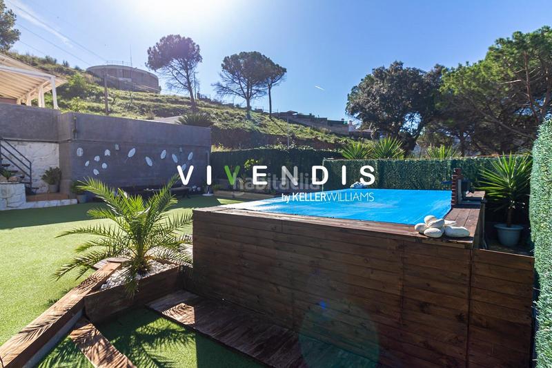 Foto 27ee5cf6-fc71-4a1d-bb5a-28d4eecafcc7. Casa con parcheggio in Castellví de Rosanes