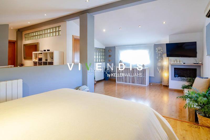 Foto 36b39705-efb6-46d2-be6a-de1bd4d78003. Casa con parcheggio in Castellví de Rosanes