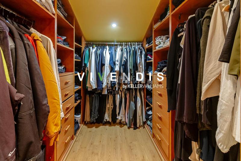 Foto 8505c428-53a5-41e6-bec9-b7410239d237. Casa con parcheggio in Castellví de Rosanes