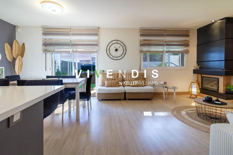 Foto 8fd0f9a3-3491-4554-a207-eb0fcadb621e. Casa con parcheggio in Castellví de Rosanes