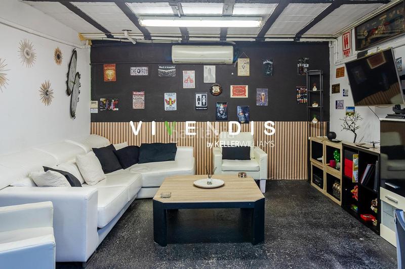 Foto 9dbe560f-4cba-4c7f-812b-069e0d3b6ffd. Casa con parcheggio in Castellví de Rosanes