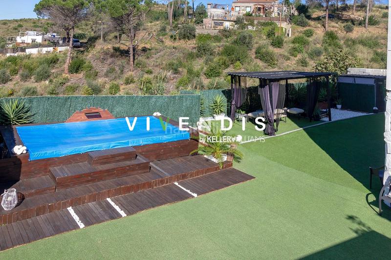 Foto c7a97475-801c-4f46-9f12-d0ba0300f75c. Casa con parcheggio in Castellví de Rosanes