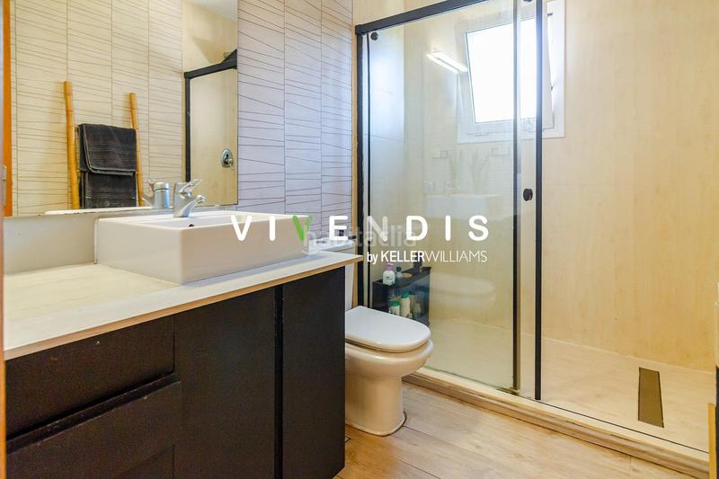 Foto edd5401e-4b63-47de-be9d-2be0e35db40f. Casa con parcheggio in Castellví de Rosanes