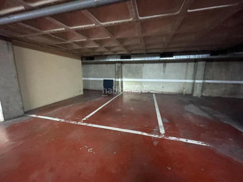 Foto 2137f896-8be7-4ce0-ae85-0ffbf97292c2. Parking coche en Sant Andreu de la Barca