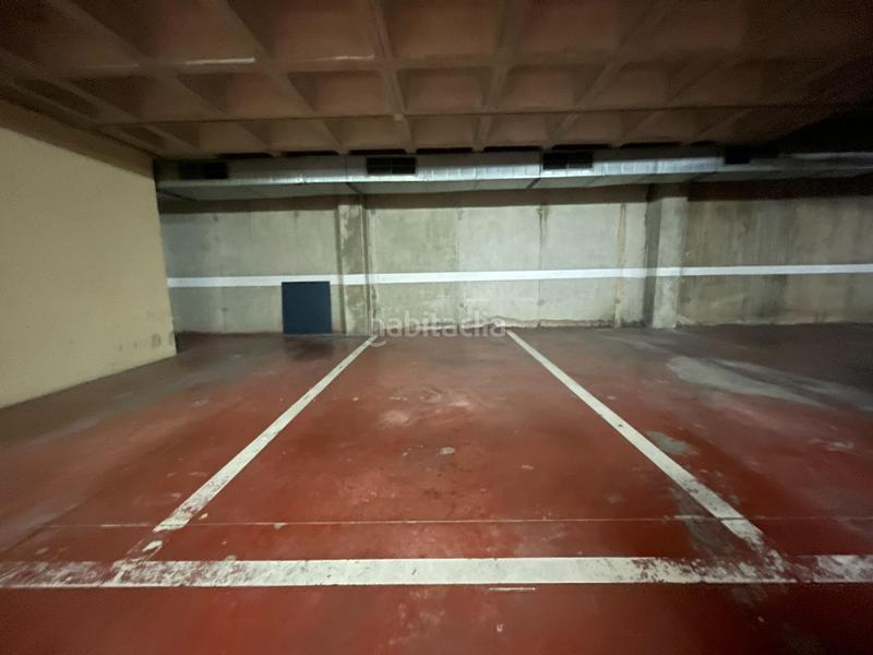 Foto 8994a820-5c20-4580-a9fd-208603163c82. Parking coche en Sant Andreu de la Barca