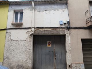 Capannone industriale in Sant Andreu de la Barca. Nave con opción de convertir en vivienda