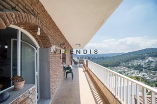 Maison à Corbera de Llobregat. Casa reformada en creu sussalba  corbera de llobregat