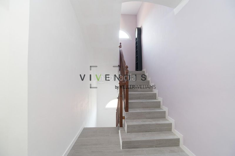 Foto 87cd1dd9-fb9d-4caa-9627-0f3941e16a3f. Casa amb aparcament a Corbera de Llobregat