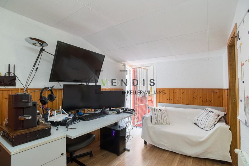 Foto 074054c4-e985-48c6-8b10-749b3766f458. Casa amb calefacció a Sant Andreu de la Barca