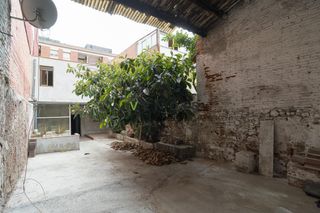 Casa en Sant Andreu de la Barca. Casa de pueblo de 1900 en el centro de sant andreu de la barca
