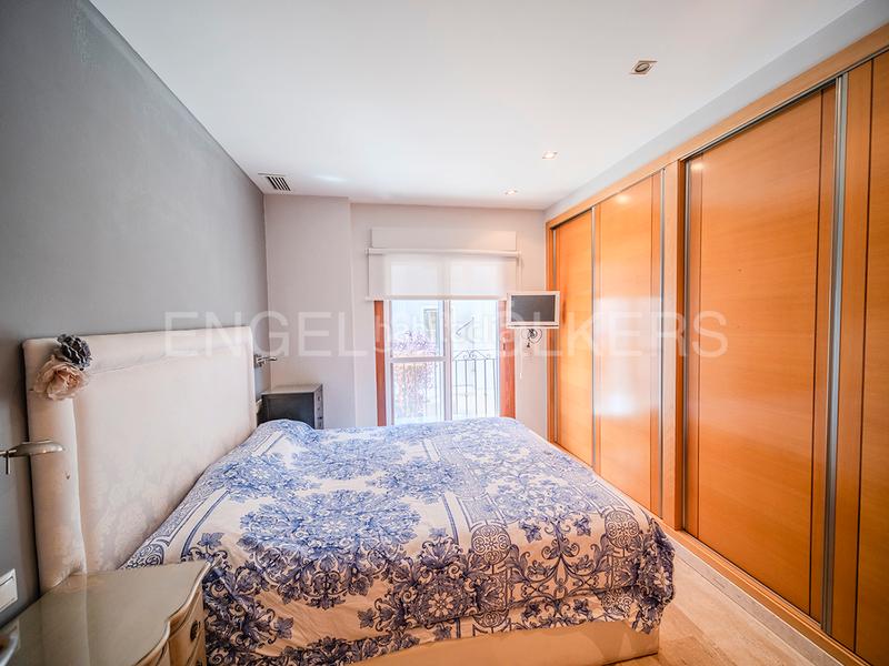 Foto 0a3a814f-8415-4a3b-bfc8-b83b9170b69c. Pis a Barrio del Centro Alicante