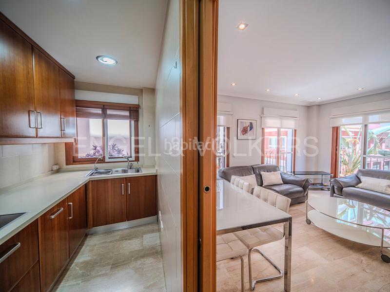 Foto 6efe1d38-e2c5-4a94-a4d7-092eec93e532. Pis a Barrio del Centro Alicante