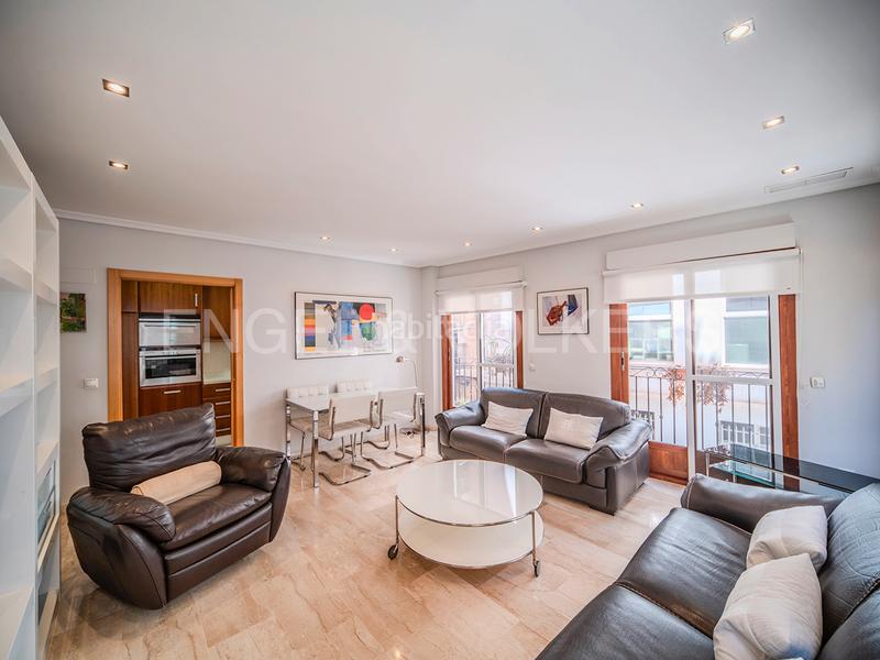 Foto 87098e63-f236-4428-aec8-54b9bb7ee261. Pis a Barrio del Centro Alicante