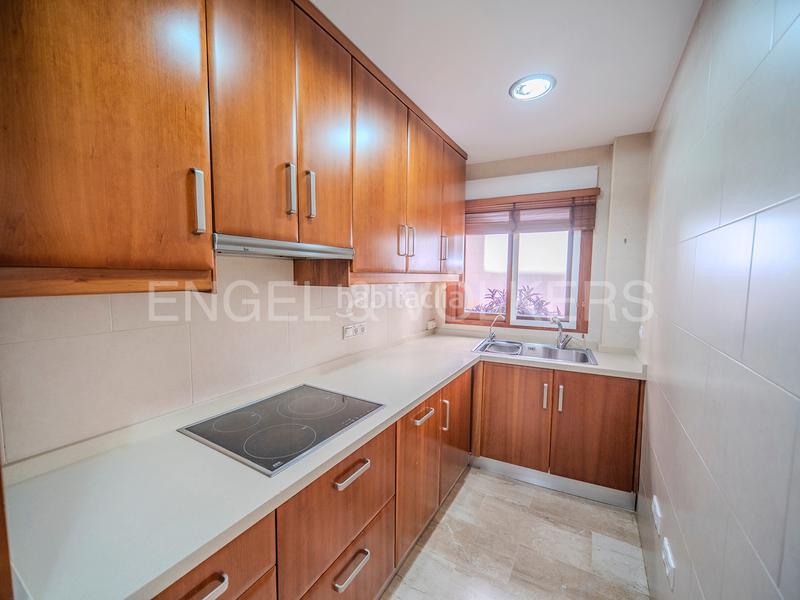 Foto ae459e01-585c-48cd-9314-85227323809e. Pis a Barrio del Centro Alicante