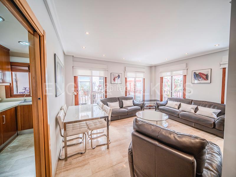 Foto cdc8a8d9-67f6-4a5a-a554-b036fdf72dc6. Pis a Barrio del Centro Alicante