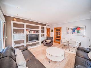 Appartement  Carrer barón de finestrat. Seductor y luminoso apartamento moderno