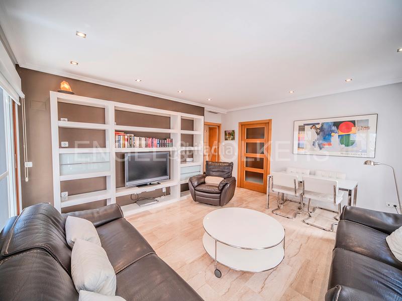 Foto f322cf94-344f-433a-a85b-680a57453b59. Pis a Barrio del Centro Alicante