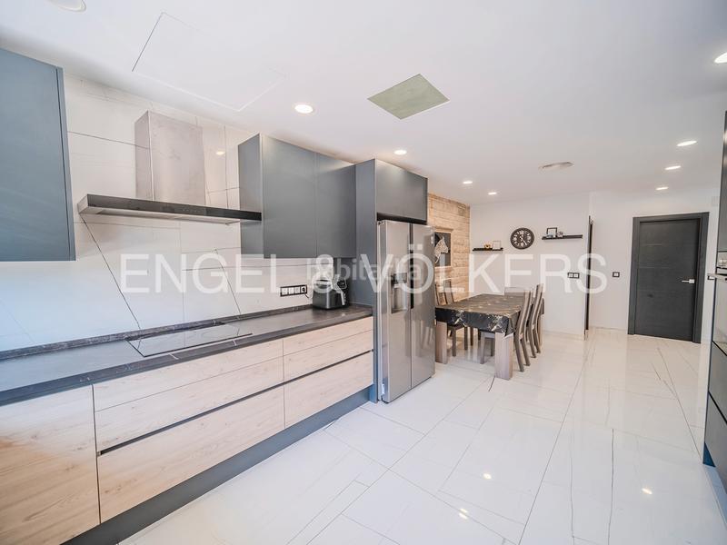 Foto 7774d780-5bcb-4cc5-b8d1-ca6200da0ffd. Xalet amb piscina a Bellavista-Capiscol-Frank Espinós San Juan de Alicante