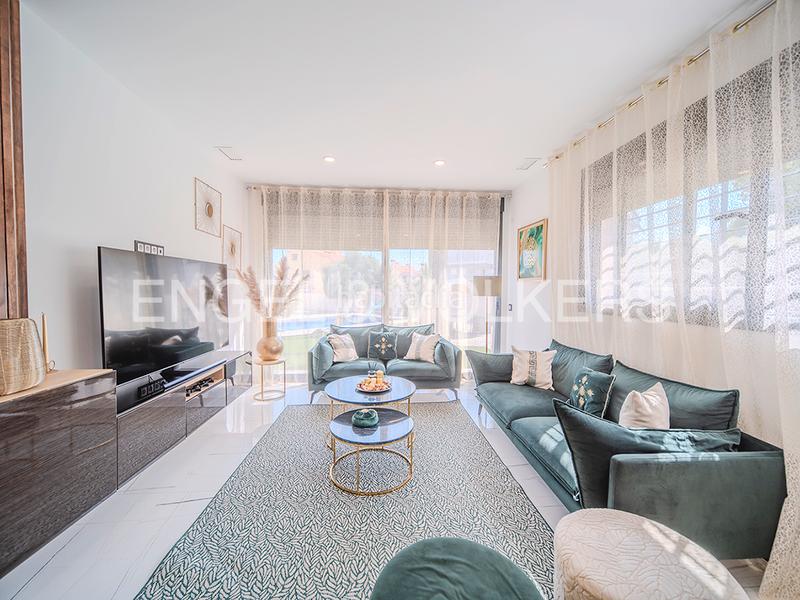 Foto 81f10491-7dc8-476b-9cf9-d2c776e7fda9. Xalet amb piscina a Bellavista-Capiscol-Frank Espinós San Juan de Alicante