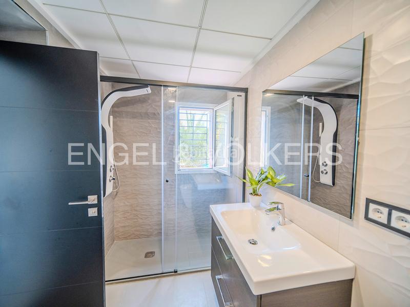 Foto a59210d7-0381-4bed-baaa-ab1461094379. Xalet amb piscina a Bellavista-Capiscol-Frank Espinós San Juan de Alicante