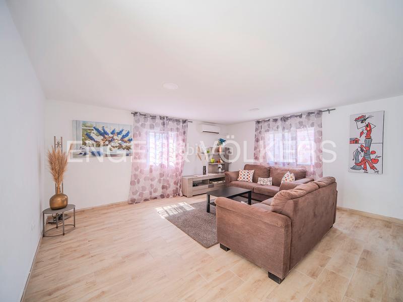 Foto ef6aea1e-ae2c-4ba7-9060-d1ba803c138a. Xalet amb piscina a Bellavista-Capiscol-Frank Espinós San Juan de Alicante