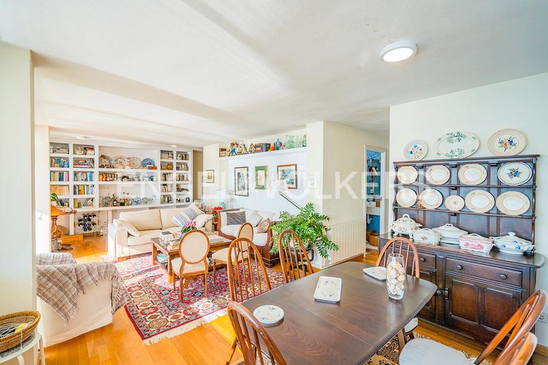 Foto 077a8a3a-992f-45c9-b9f1-88b1e581f33c. Pis a avinguda de la condomina 16 a Cabo de las Huertas Alicante