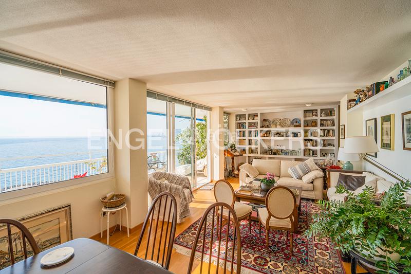 Foto 2d50acc7-0b62-41b8-bf68-7c4c8fb28652. Pis a avinguda de la condomina 16 a Cabo de las Huertas Alicante