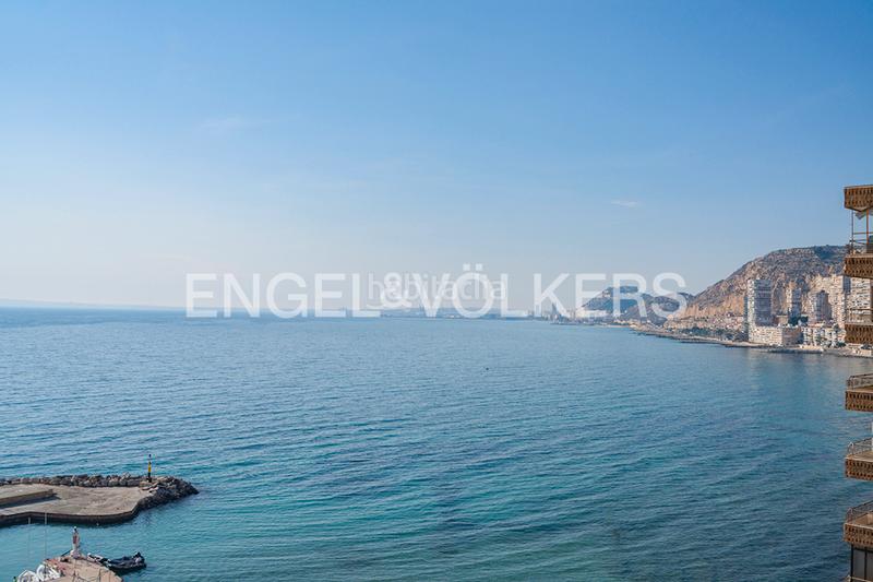 Foto 62b726a9-64d0-442a-84c9-311c6e25301e. Pis a avinguda de la condomina 16 a Cabo de las Huertas Alicante