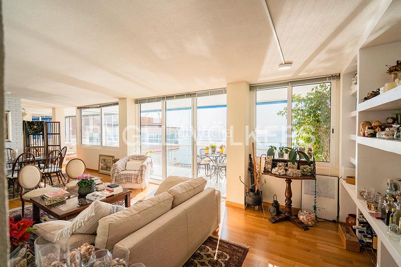 Foto 920fc2f4-cc77-4ad0-a953-7bf37073886b. Pis a avinguda de la condomina 16 a Cabo de las Huertas Alicante