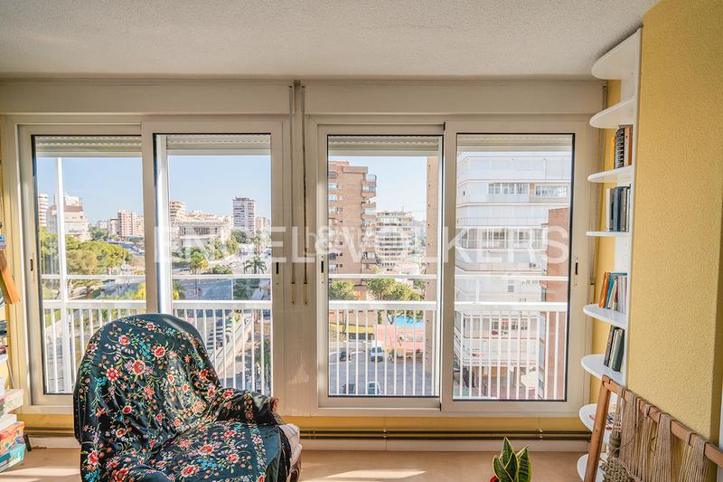 Foto dc9e48d6-a4bf-43cc-b023-b71120a6850b. Pis a avinguda de la condomina 16 a Cabo de las Huertas Alicante