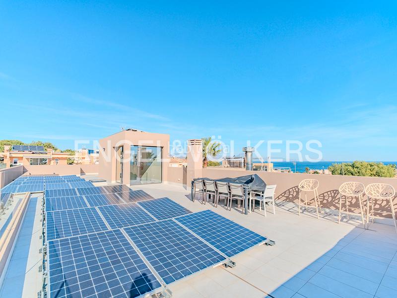 Foto 74cb03e1-decf-48dd-846f-ae9e30b066c9. Chalet avec chauffage parking piscine dans Cabo de las Huertas Alicante