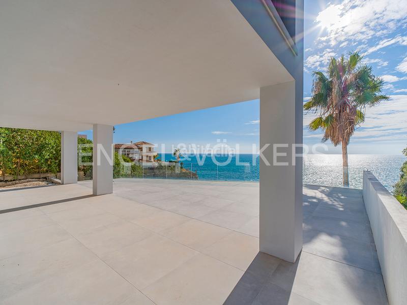 Foto 3846ec03-ec85-4544-8918-0090432d31c9. Chalet con riscaldamento parcheggio piscina in Pueblo Español-Coveta Fumá Campello (el)