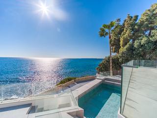 Chalet in Pueblo Español-Coveta Fumá. Espectacular ventana al mediterráneo