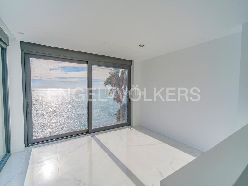 Foto d990815b-3928-4ab4-80dd-c07e80208a07. Chalet con riscaldamento parcheggio piscina in Pueblo Español-Coveta Fumá Campello (el)