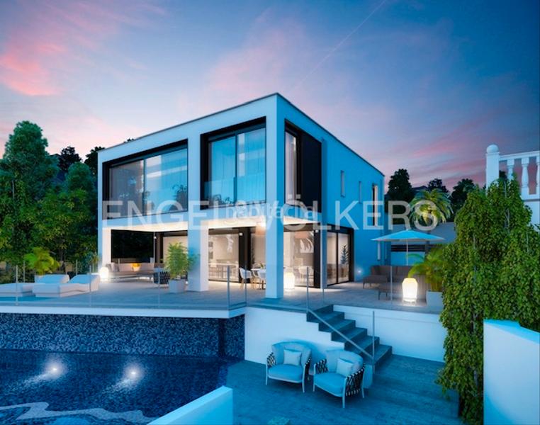 Foto dda4b4e8-5fdb-4533-9d8a-2548f2f2d3f4. Chalet con riscaldamento parcheggio piscina in Pueblo Español-Coveta Fumá Campello (el)