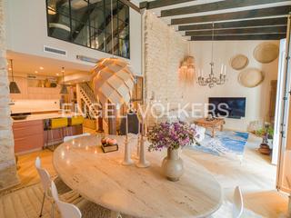 Appartement  Carrer tomás lópez torregrosa. Encanto y modernidad en el corazón de alicante