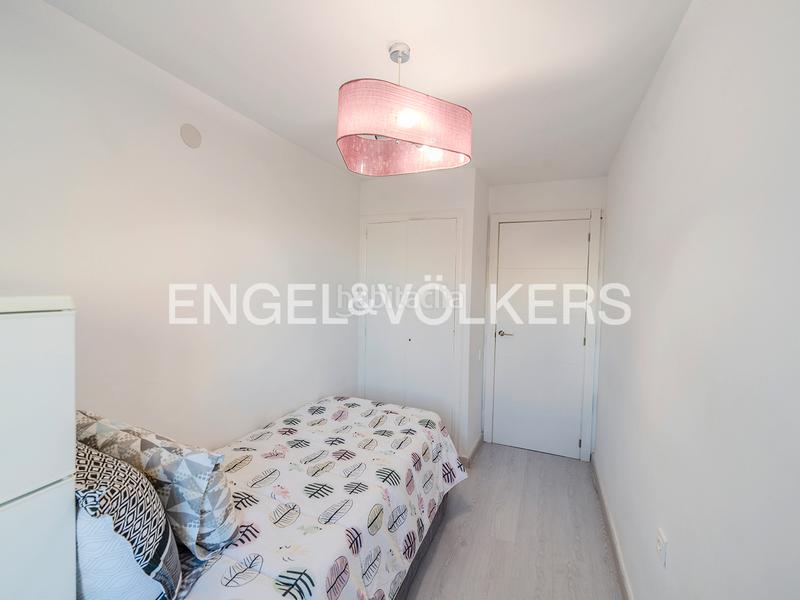 Foto be04d4b2-dd0f-404f-a79c-1facb13274b7. Pis a avenida de niza 25 a Playa de San Juan Alicante