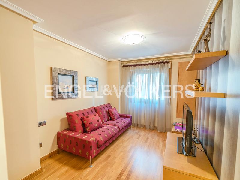 Foto d8bbcb62-89a9-45d2-8054-23d14bebbd4b. Appartamento con riscaldamento in Barrio del Centro Alicante
