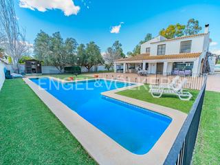 Chalet in Noroeste. Chalet único con grandes posibilidades