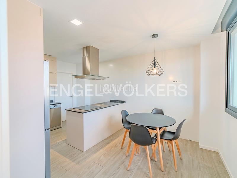 Foto fe5234d6-2981-4284-8668-442e354c8685. Chalet in avenida de villajoyosa 119 in Albufereta Alicante