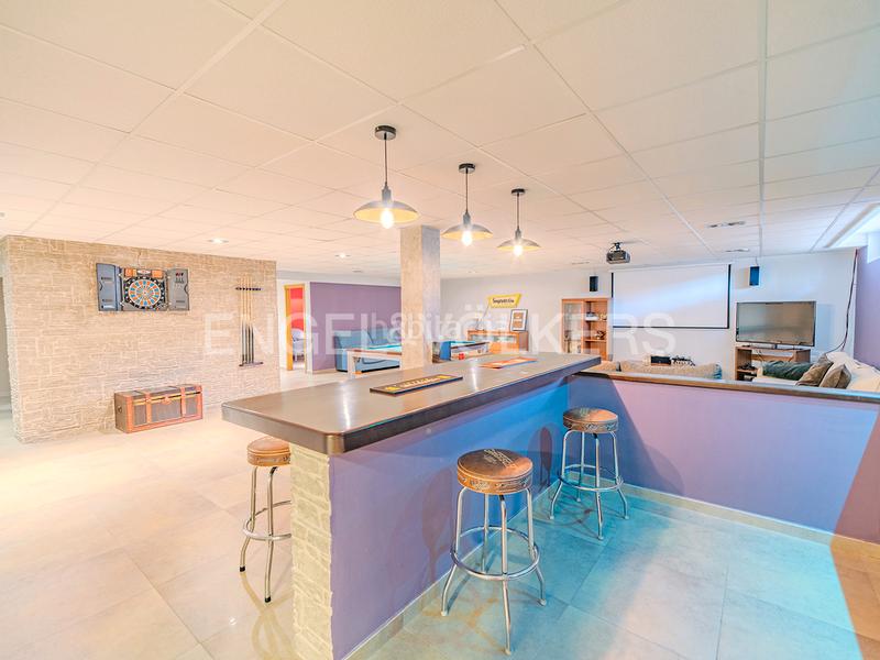 Foto c6ab766a-a846-4d3d-a51d-8abbebd4a939. Xalet amb calefacció aparcament piscina a Almajada-Ravel Mutxamel