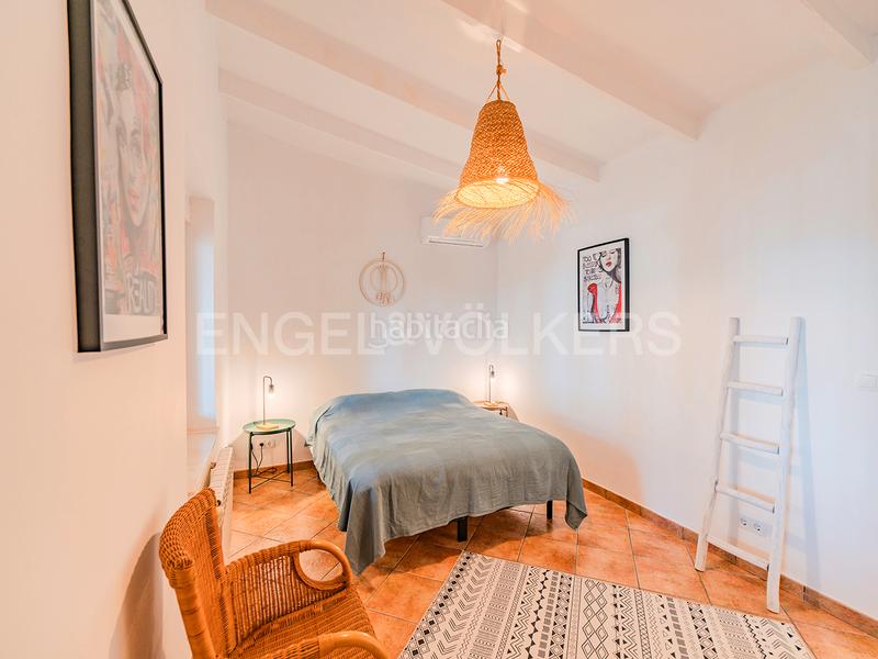 Foto e66fde7f-4e57-45fe-92b8-41fd20796f9a. Xalet a calle aranjuez 2 a Pueblo Español-Coveta Fumá Campello (el)