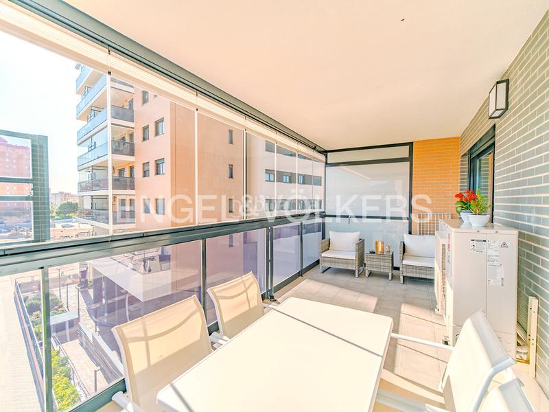 Foto 8c9f2145-8ddf-4dbd-bfe1-563579ddbbdb. Pis a calle alcalde pepe carratalá 7 a Campello Pueblo Campello (el)