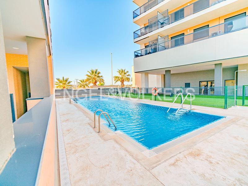 Foto a90851b5-27cf-443b-91ee-1b526a096d38. Pis a calle alcalde pepe carratalá 7 a Campello Pueblo Campello (el)