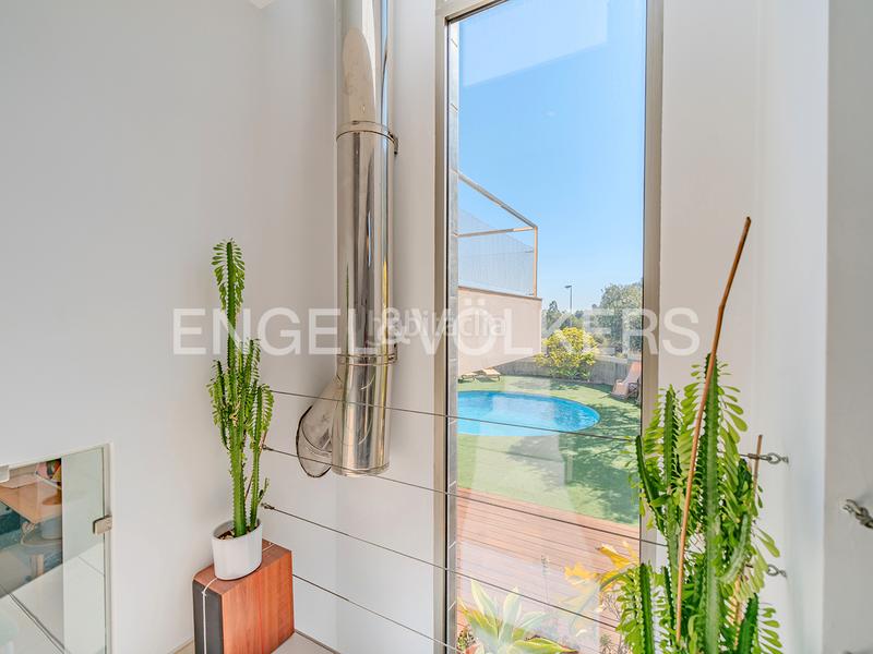 Foto 9a0bdd02-af4a-4d0e-90e2-5614944d98ca. Chalet dans calle publicista víctor viñés 24 dans Vistahermosa Alicante