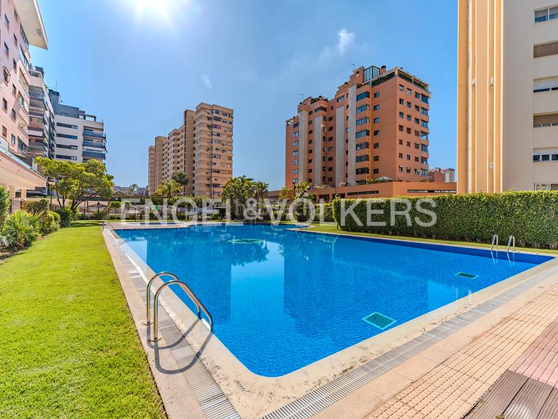 Foto 41890cab-06f7-4073-9bb1-394d87675408. Àtic a avinguda de la condomina 48 a Cabo de las Huertas Alicante