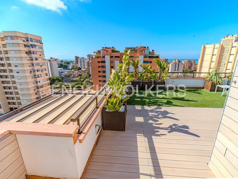 Foto 6eda4cf2-55f5-4cb2-88ab-e22d40810d8d. Àtic a avinguda de la condomina 48 a Cabo de las Huertas Alicante