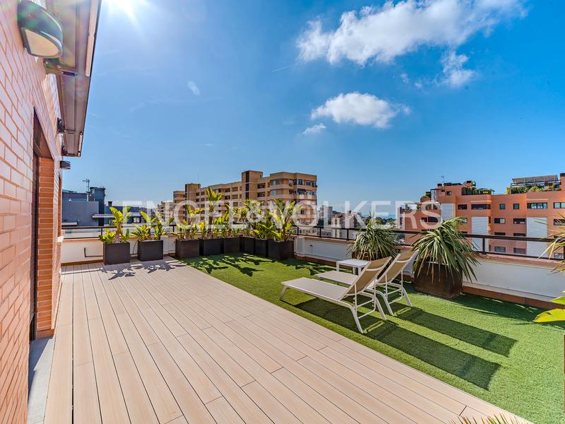 Foto 7468d774-e937-4c1f-a550-31187eb5bbfe. Àtic a avinguda de la condomina 48 a Cabo de las Huertas Alicante