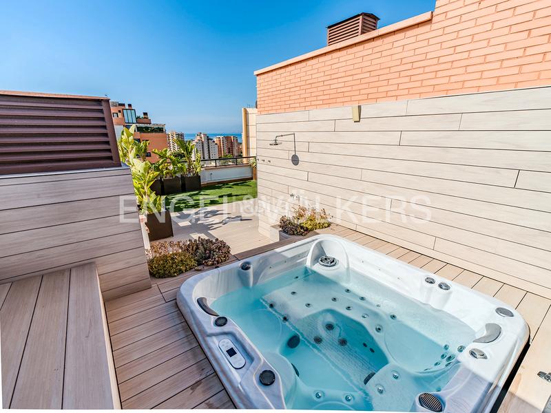 Foto 79a489f6-83bf-4a28-8507-b4ec17829082. Àtic a avinguda de la condomina 48 a Cabo de las Huertas Alicante